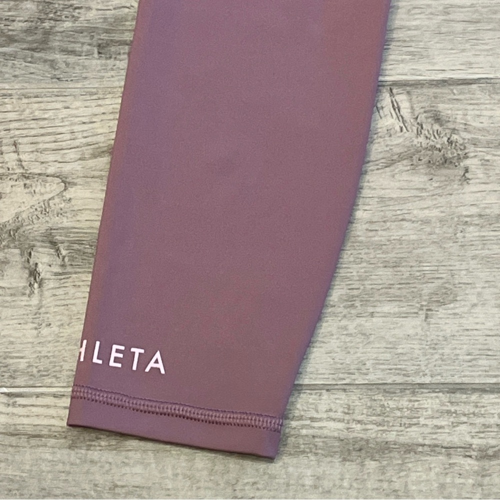 Athleta Women’s Elation Train Logo 7/8 Tight Leggings Pale Purple Size XS - Picture 6 of 8